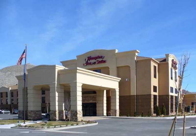 Hampton Inn & Suites Carson City Exterior photo